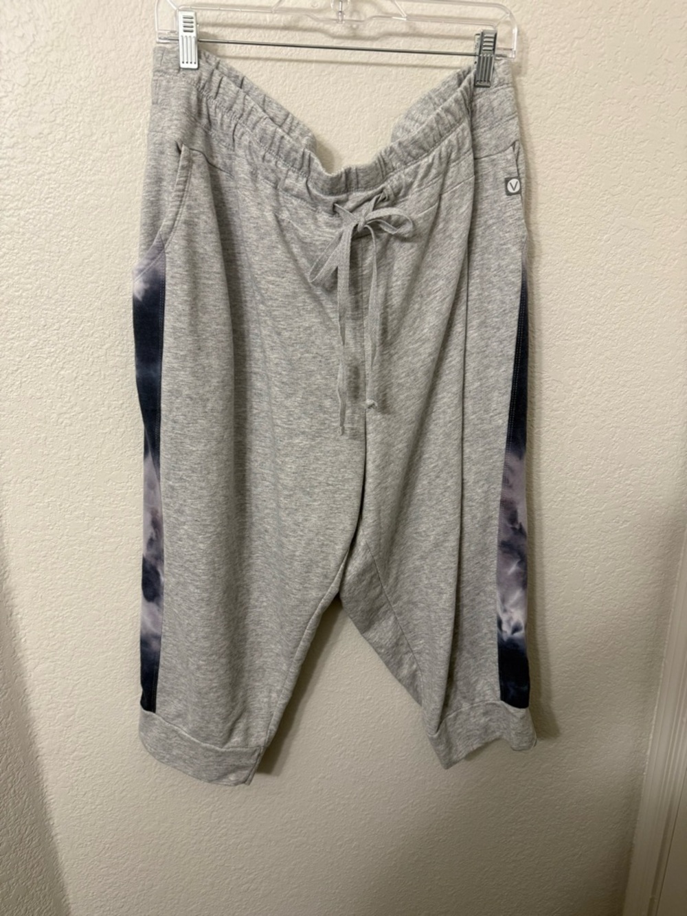 LIVI Active Gray Drawstring Jogger Pants with Navy Tie-Dye Side Stripes 18/20